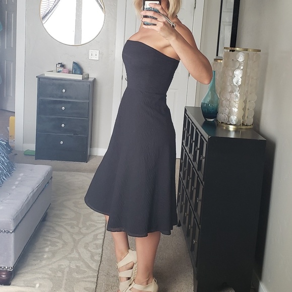 Black J. Crew textured strapless dress - Picture 2 of 3